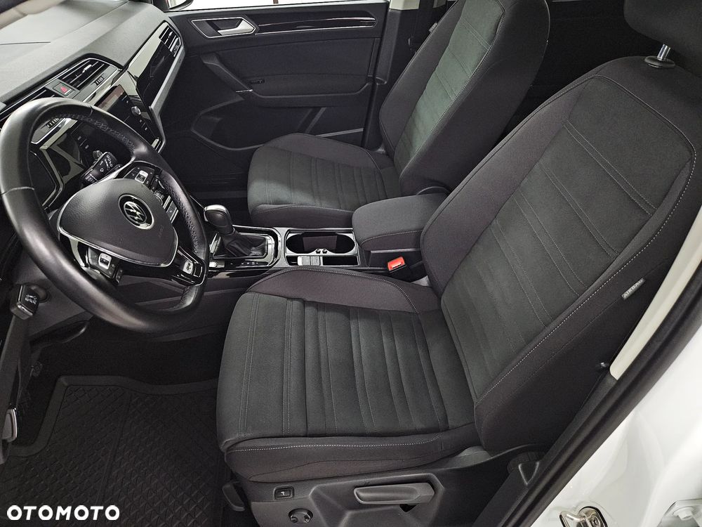 Volkswagen Touran 1.5 TSI EVO Highline DSG - 21