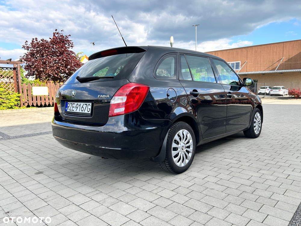 Skoda Fabia - 3