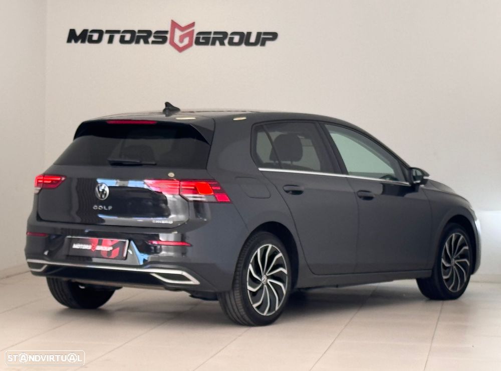VW Golf - 24