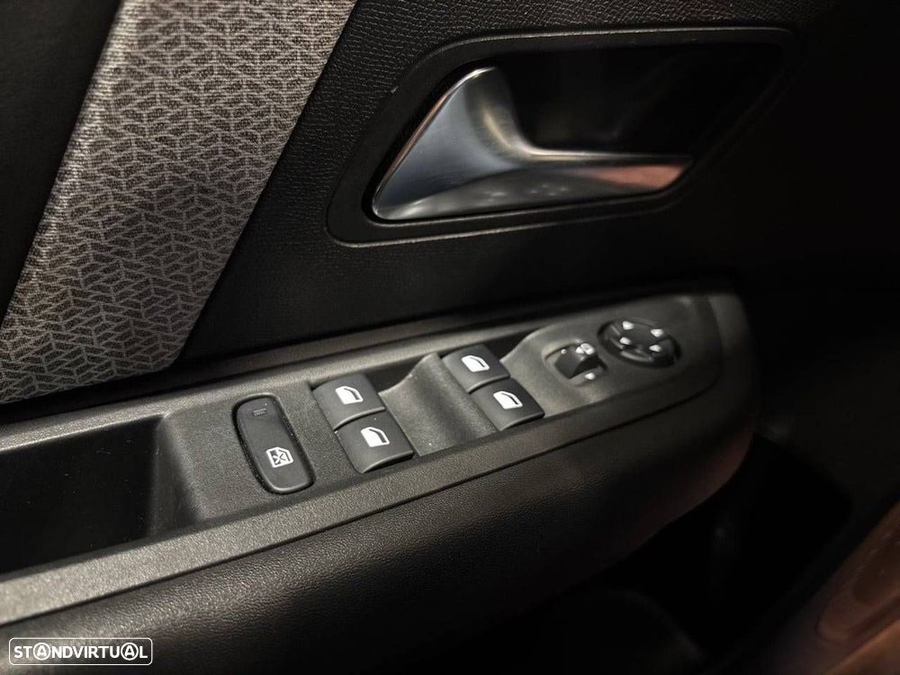 Citroën C4 1.5 BlueHDi Feel Pack EAT8 - 21