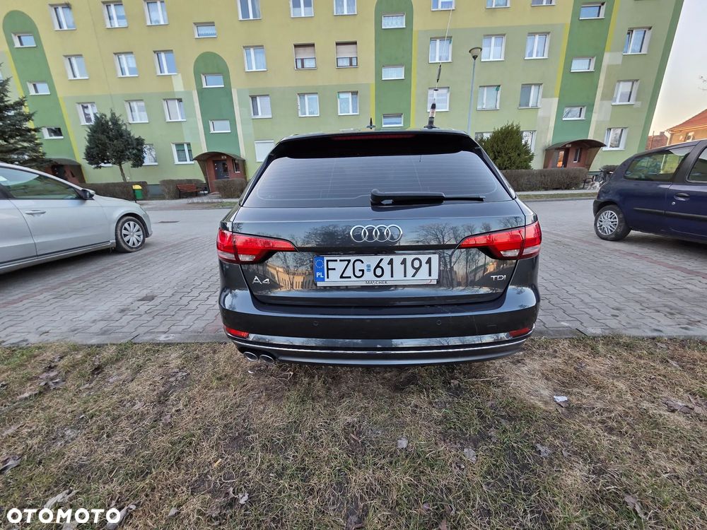 Audi A4 Avant 2.0 TDI S tronic - 29