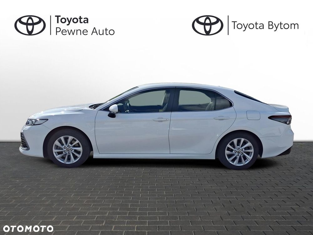 Toyota Camry 2.5 Hybrid Comfort CVT - 2