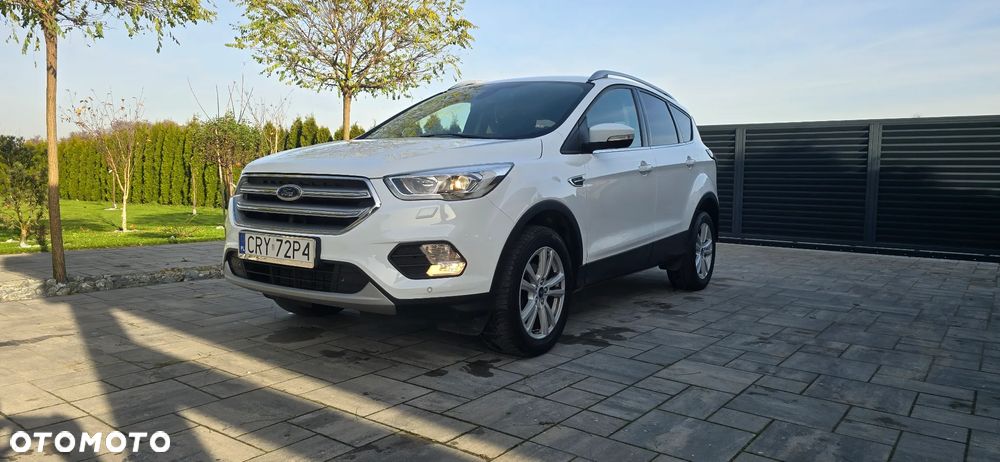 Ford Kuga - 1