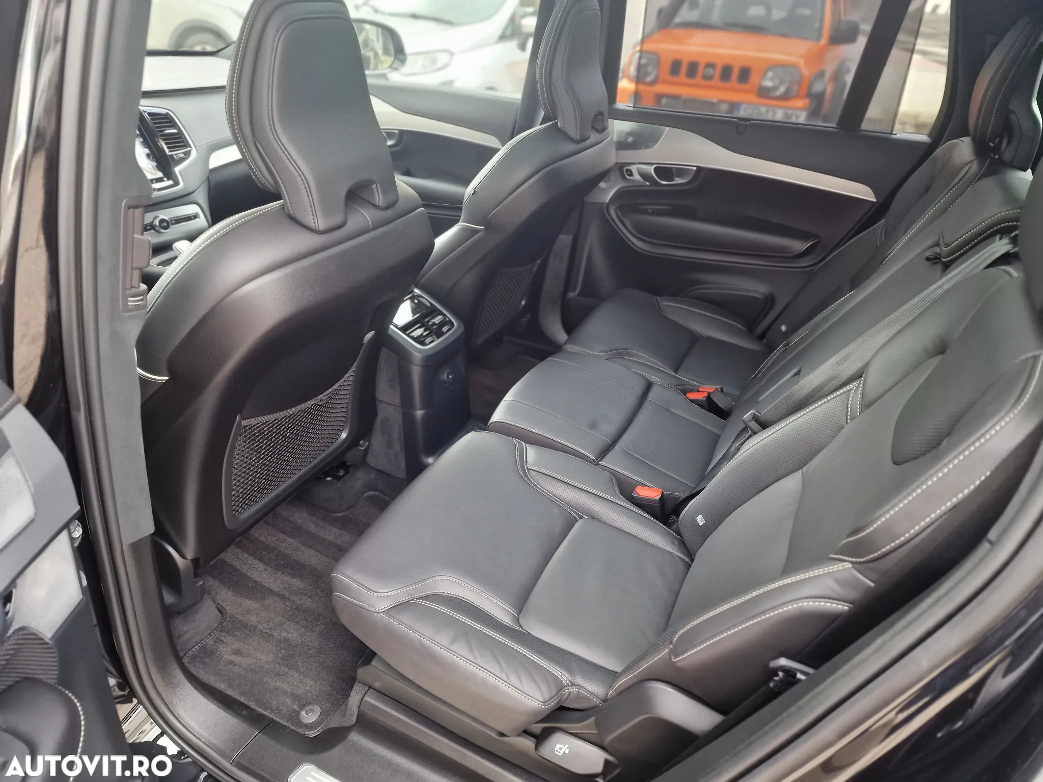 Volvo XC 90 T8 AWD Twin Engine Geartronic RDesign - 23
