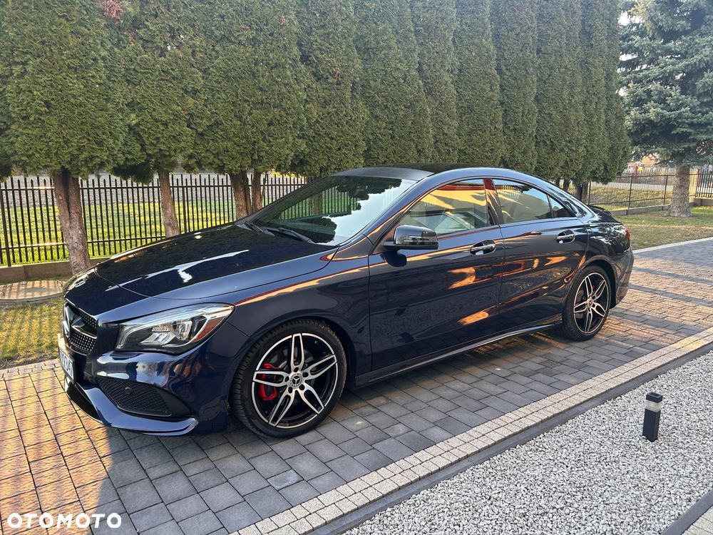 Mercedes-Benz CLA 250 7G-DCT AMG Line - 4
