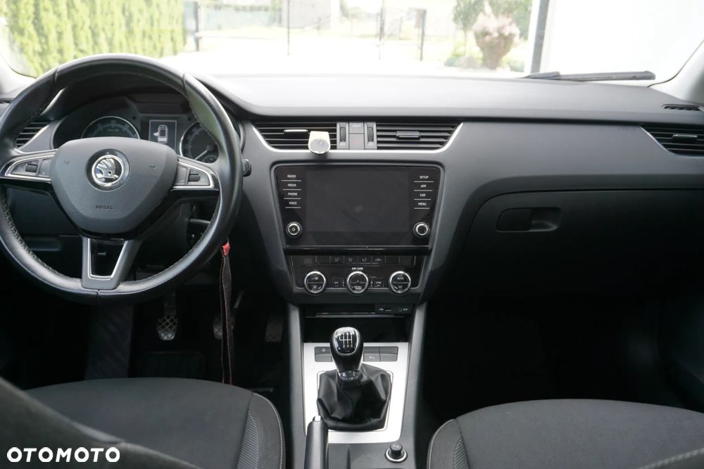 Skoda Octavia 1.4 TSI Ambition - 12