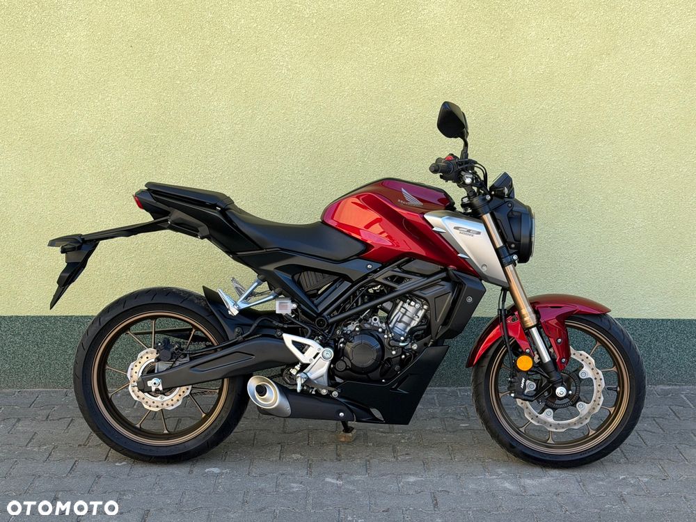 Honda CB - 8