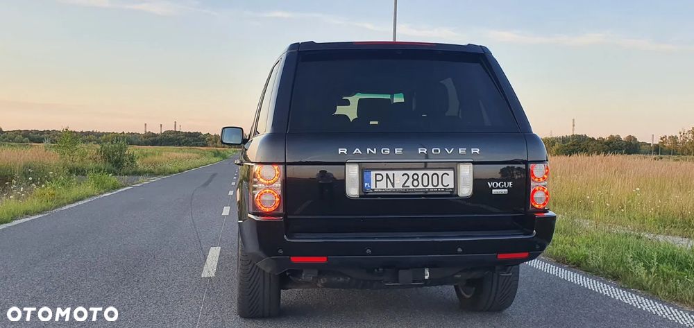 Land Rover Range Rover 4.4TD V8 Vogue - 3