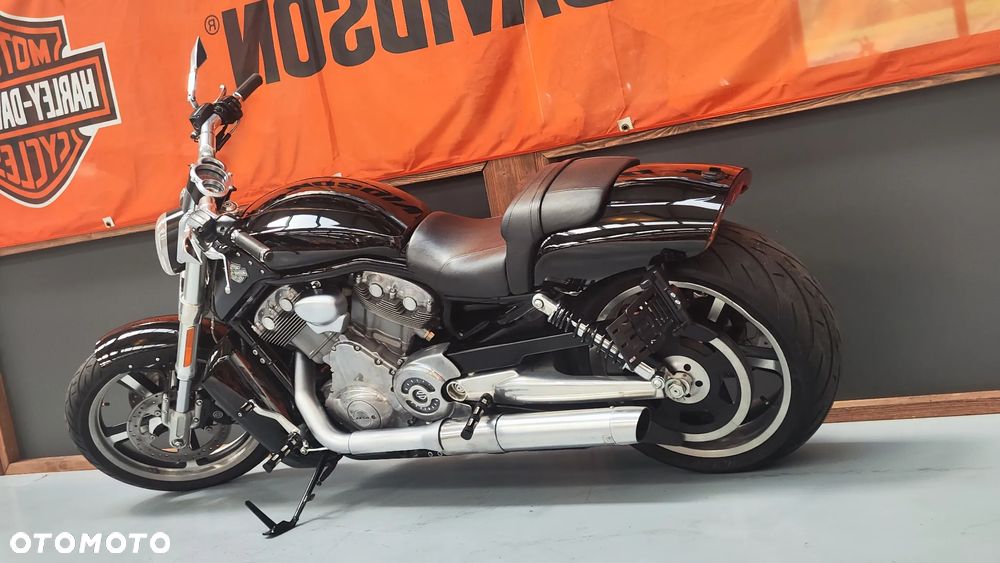 Harley-Davidson V-Rod Muscle - 7