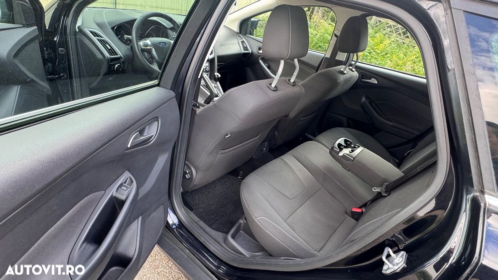 Ford Focus 1.6 TDCi DPF Start-Stopp-System Titanium - 8