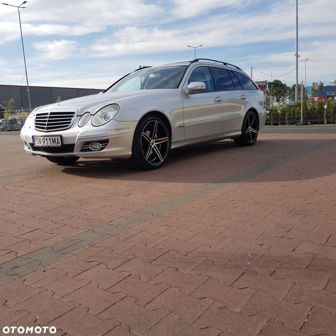 Mercedes-Benz Klasa E 200 T Kompressor Automatik Avantgarde - 36