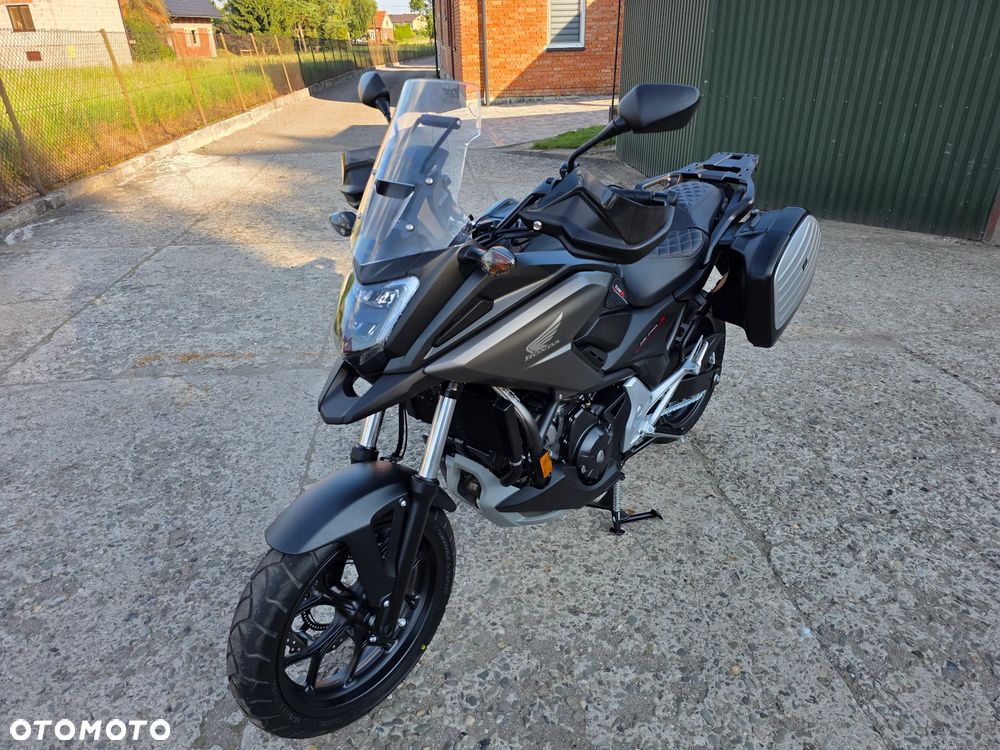 Honda NC - 8
