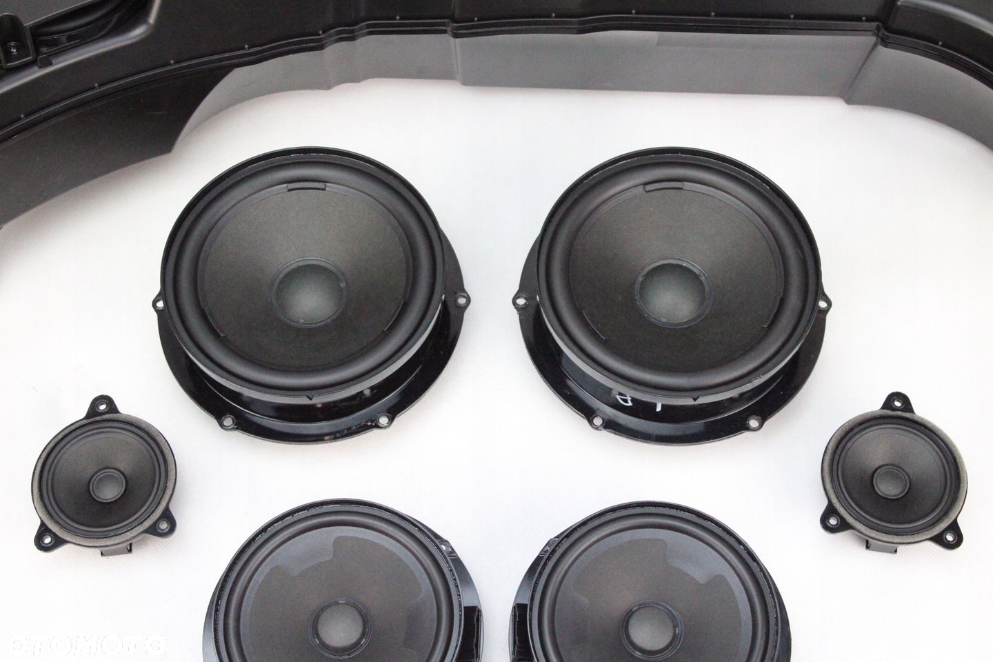 NOWE ORG GŁOŚNIKI SUBWOOFER HARMAN KARDON VOLKSWAGEN TIGUAN III - 3