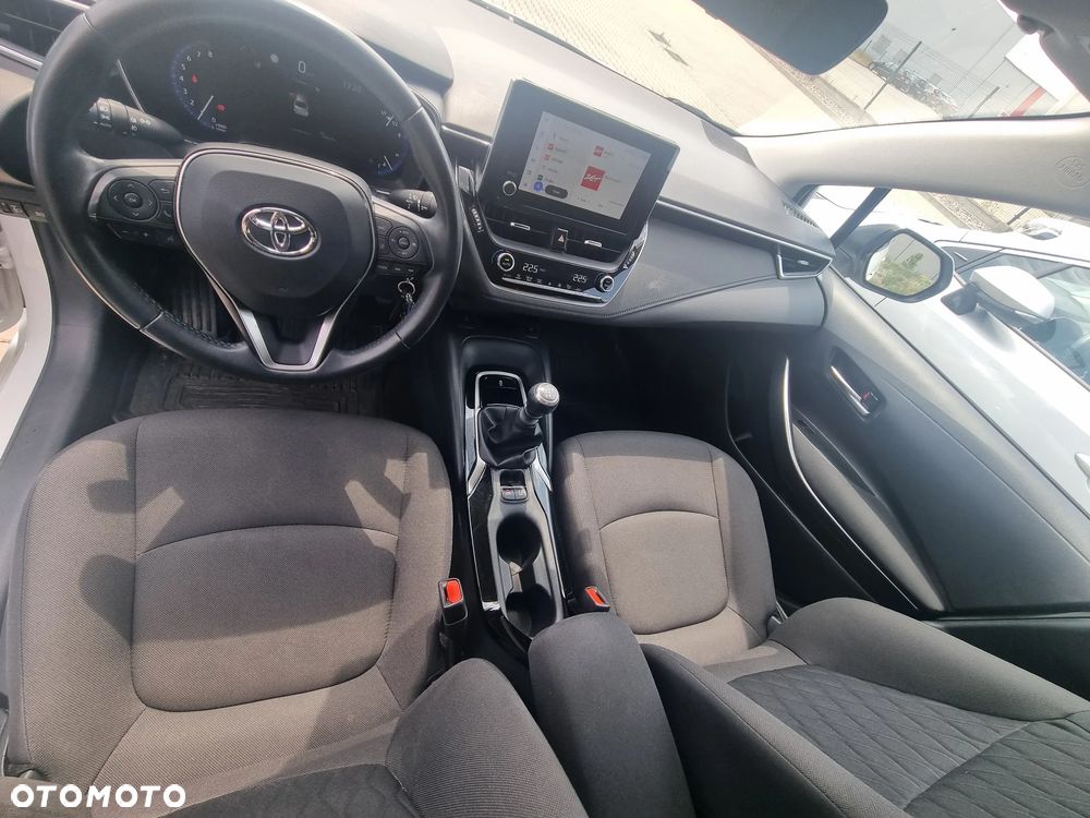 Toyota Corolla 1.5 Comfort - 17