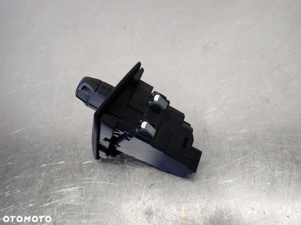 STACYJKA BMW E91  6954719-10 - 4