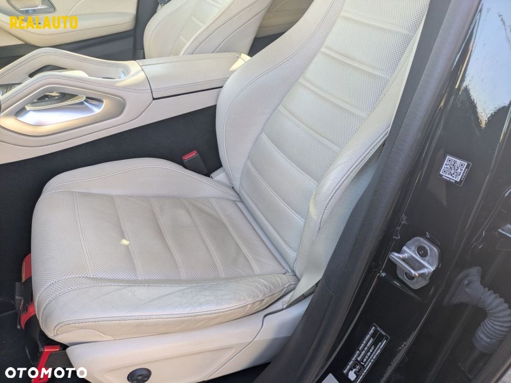 Mercedes-Benz GLE - 22