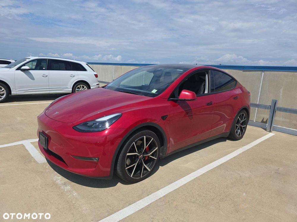 Tesla Model Y Long Range Dual Motor AWD - 1