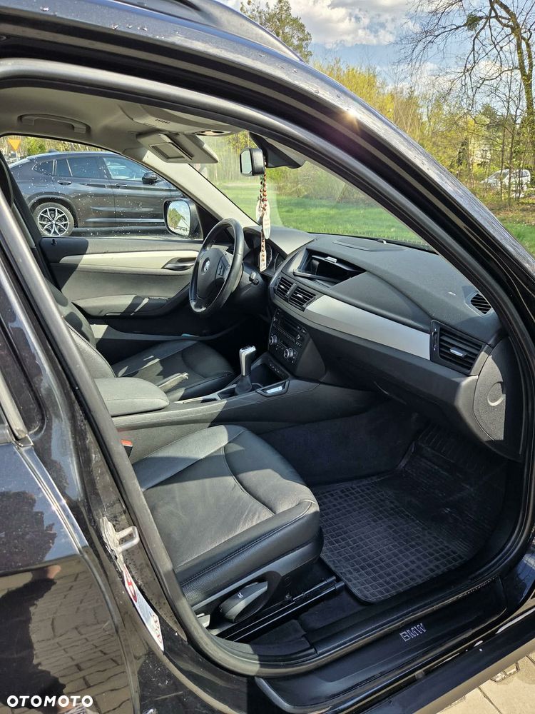 BMW X1 xDrive20d - 10