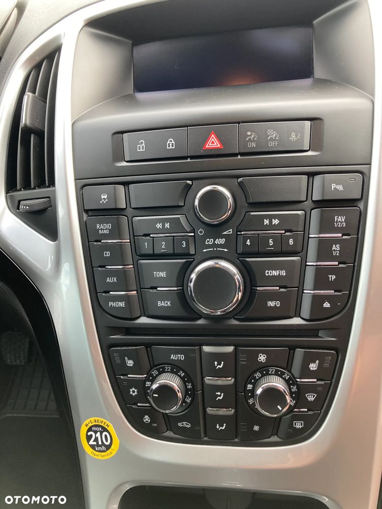 Opel Astra 1.4 T Cosmo EU6 - 18