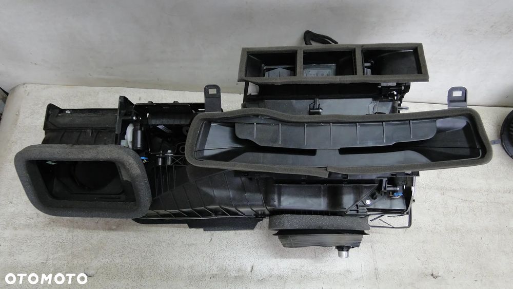 VW SCIROCCO NAGRZEWNICA 1K1820003SF EUROPA - 2