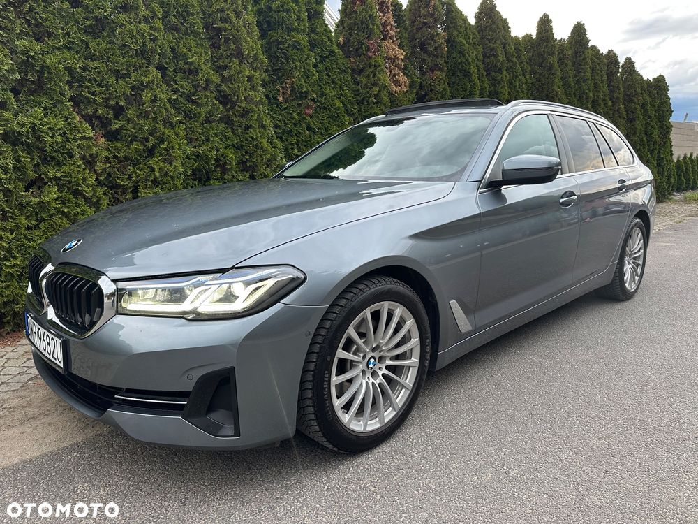 BMW Seria 5 520d Luxury Line sport - 27