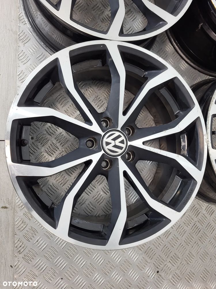 Vw Golf Passat Felgi Aluminiowe 18 5x112 - 2