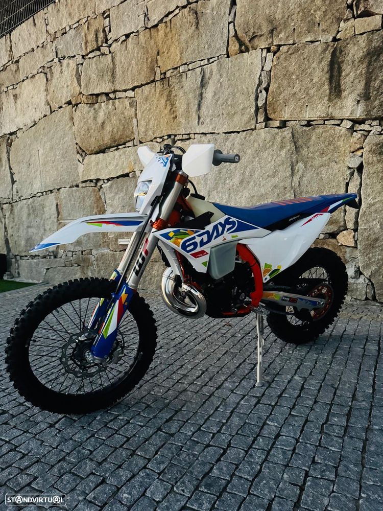 KTM 300 EXC Six Days - 4