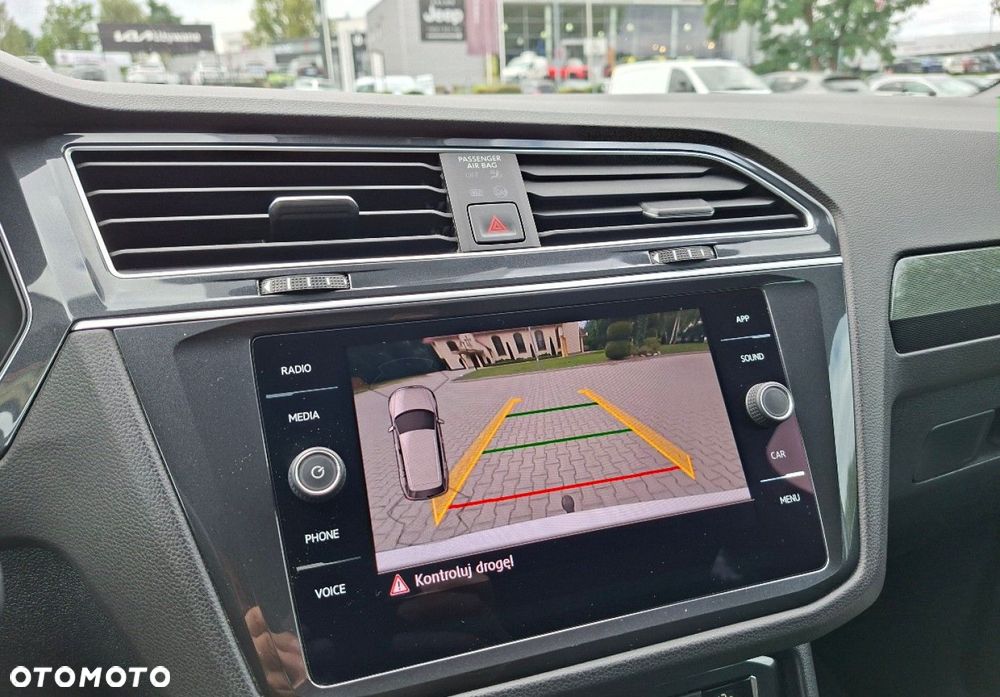 Volkswagen Tiguan - 35