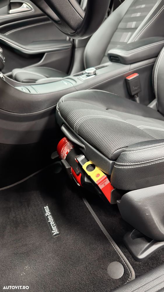 Mercedes-Benz GLA 200 d 4MATIC Aut. - 15