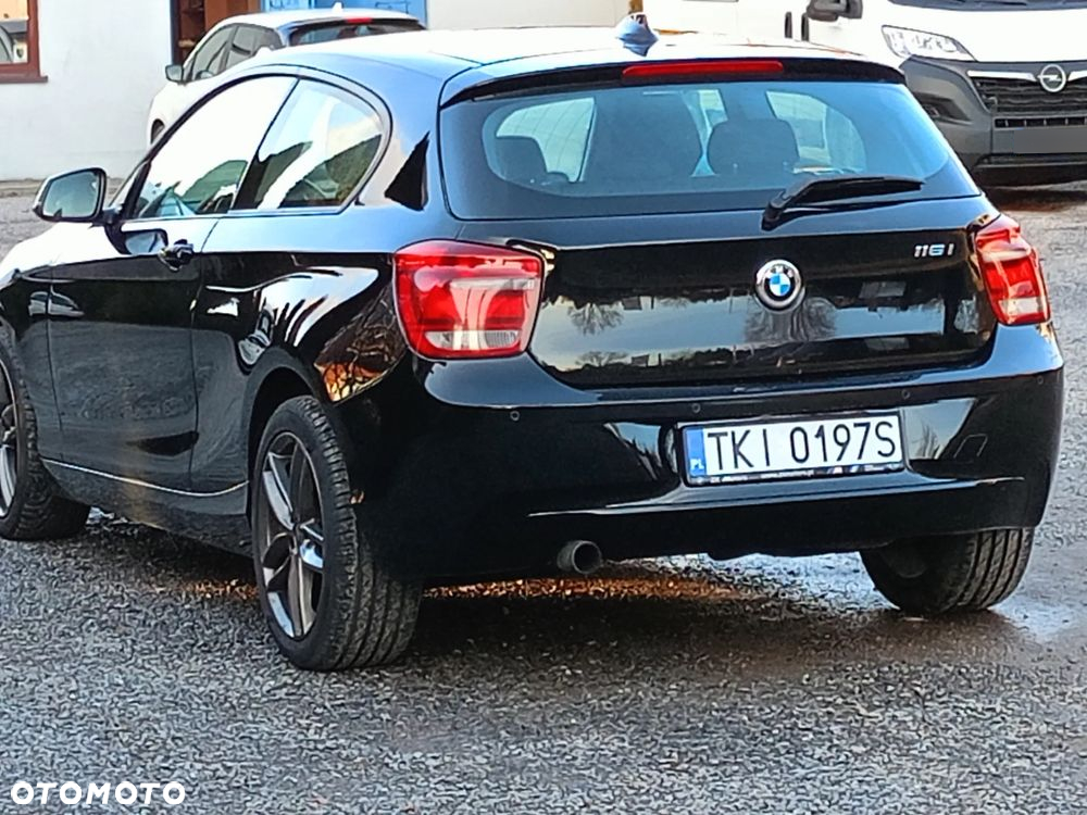 BMW Seria 1 116i Sport Line - 19