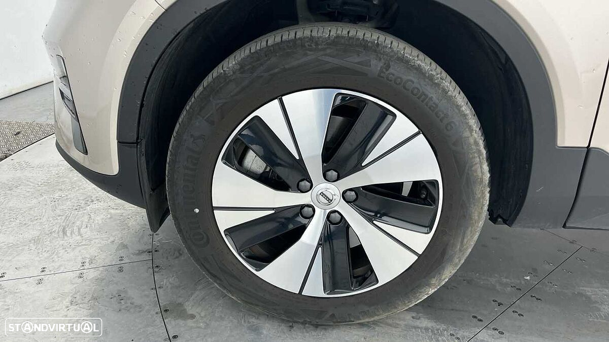 Volvo XC 40 - 32