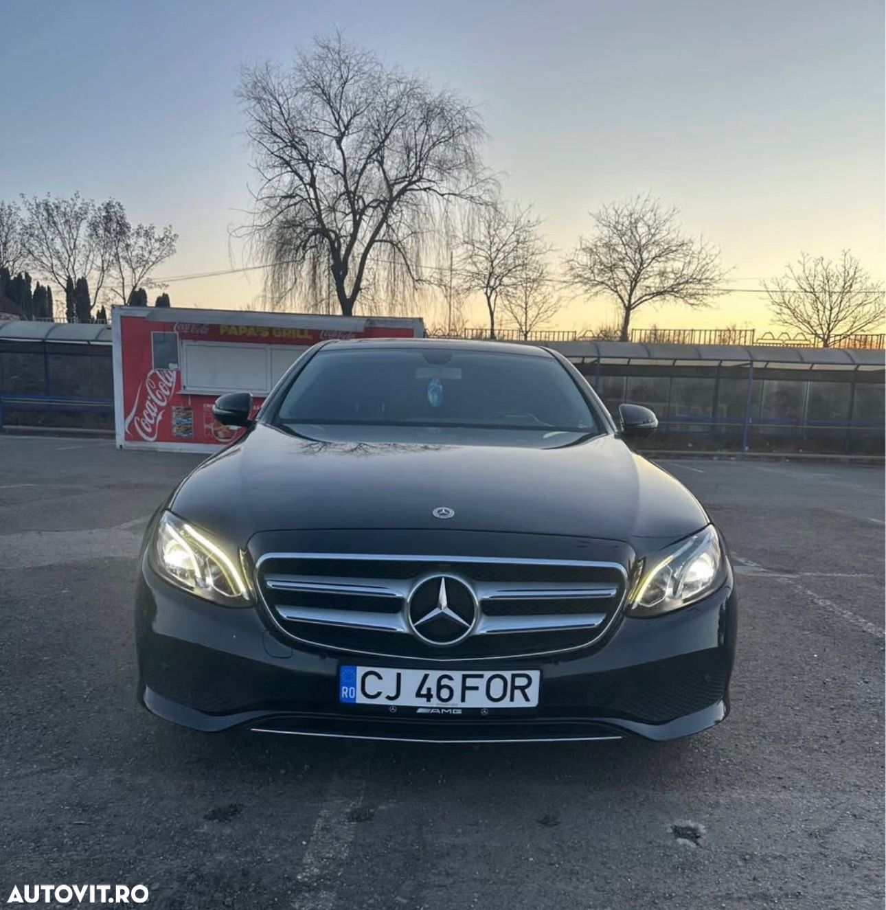 Mercedes-Benz E 220 d 4Matic 9G-TRONIC Exclusive - 1