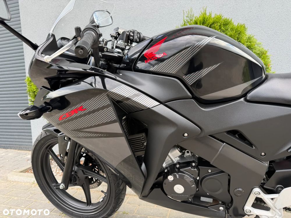 Honda CBR - 26