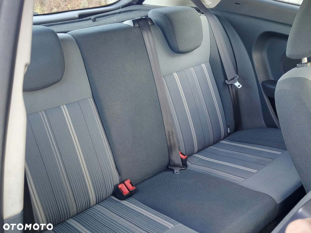 Ford Fiesta - 8