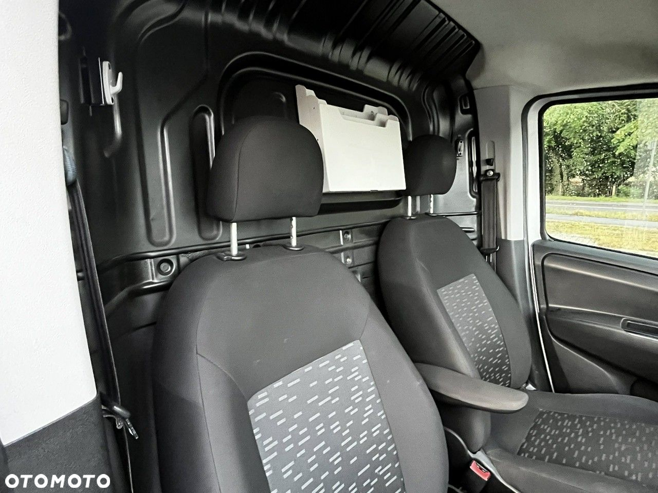 Opel Combo - 11