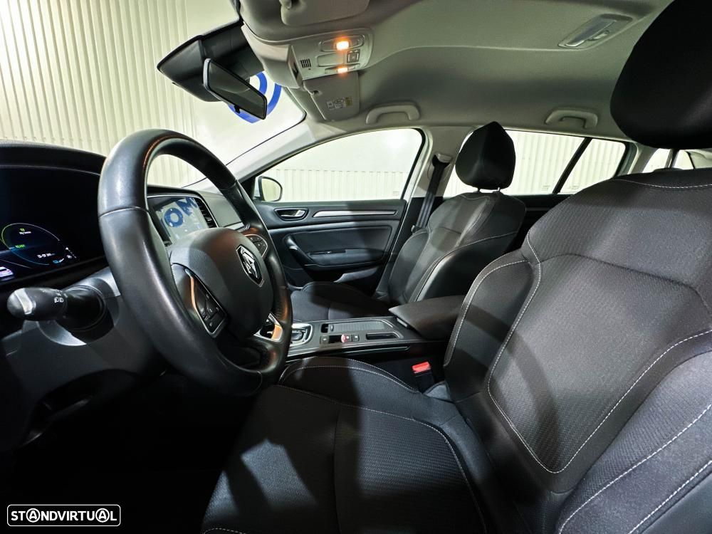 Renault Mégane 1.6 Plug-In Limited - 9