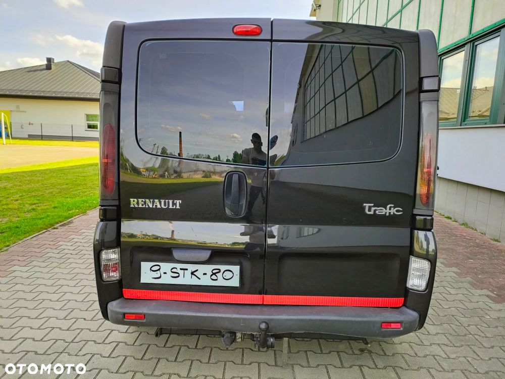 Renault Trafic brygadówka long - 13