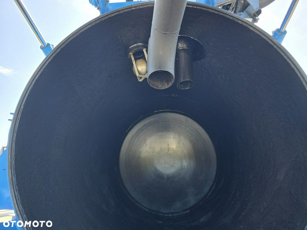 Renault WUKO RIVARD do zbierania odpadów płynnych separatorów - 31