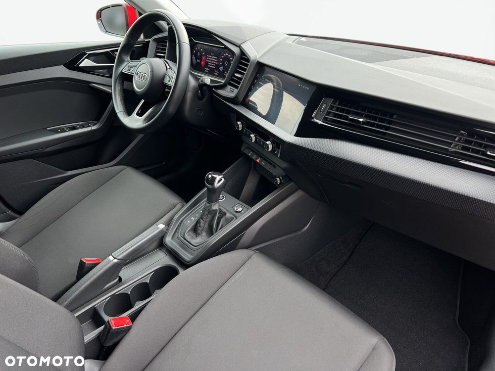 Audi A1 Sportback 35 TFSI Advanced S tronic - 18