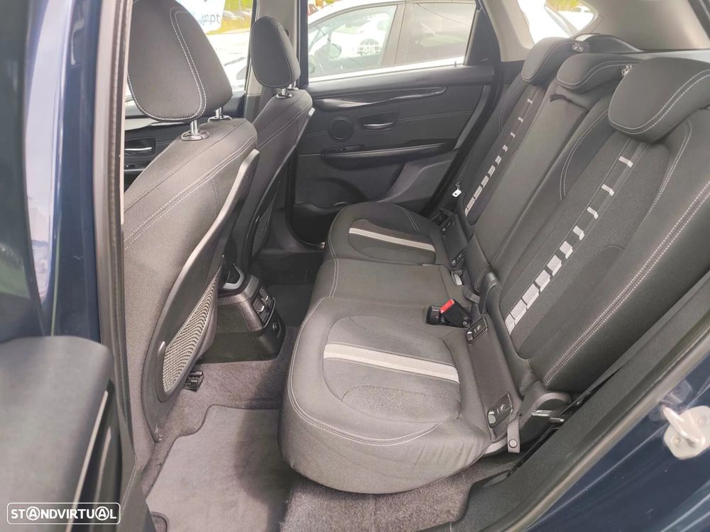 BMW 216 Active Tourer d - 9