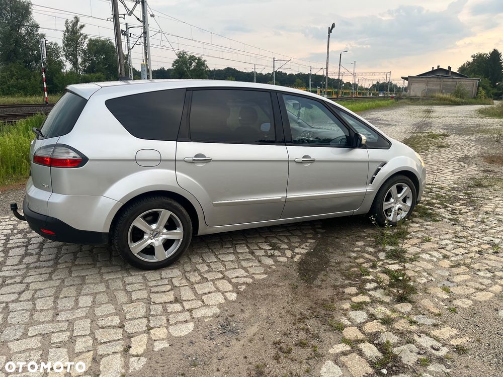 Ford S-Max 2.0 TDCi Titanium - 4
