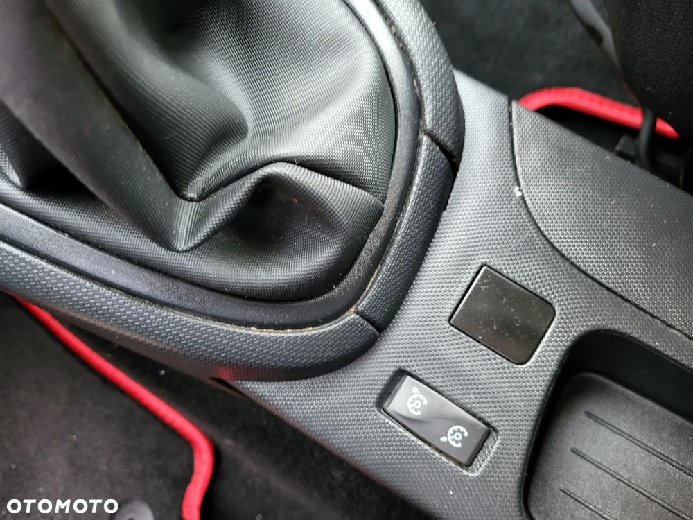 Renault Clio 1.2 16V 75 LIMITED - 30