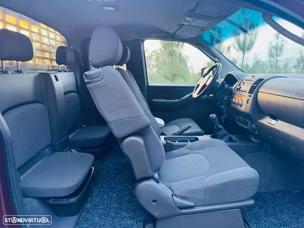 Nissan Navara 2.5 dCi CD SE Eastpak - 41