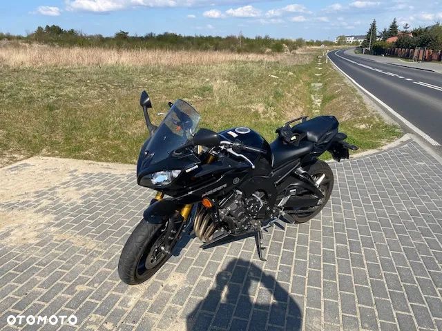 Yamaha FZ8 - 16