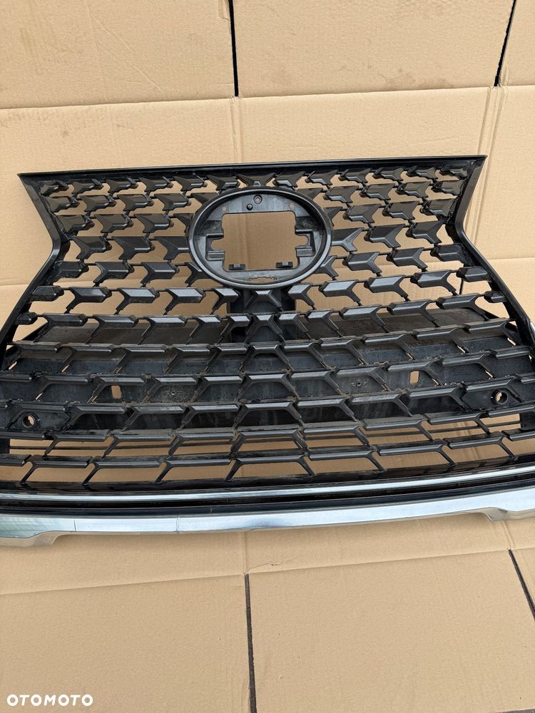 ATRAPA GRIL GRILL LEXUS UX 18- - 3