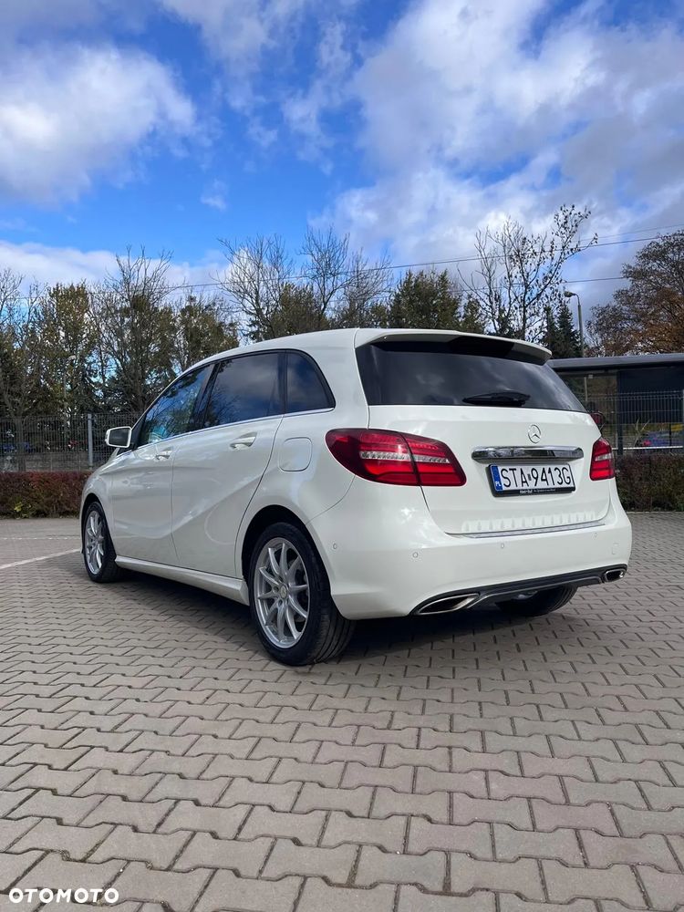 Mercedes-Benz Klasa B 180 BlueEFFICIENCY Edition Style - 7