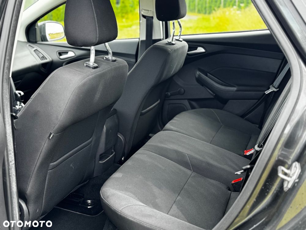 Ford Focus - 12