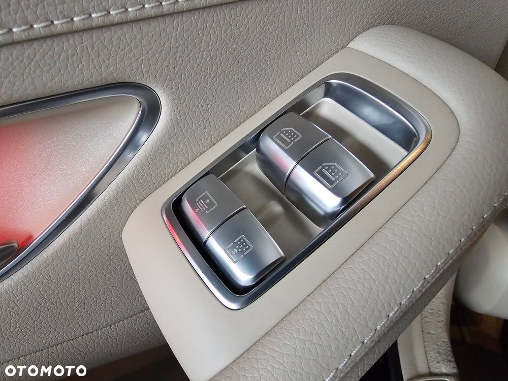 Mercedes-Benz Klasa S - 24