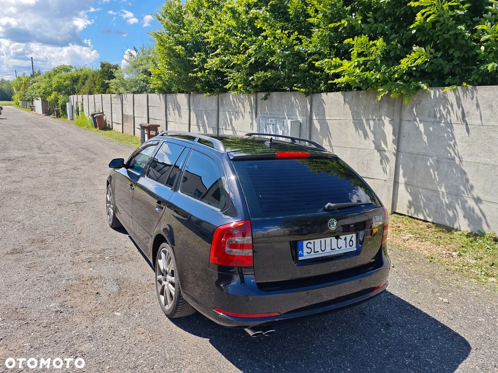 Skoda Octavia 2.0 TDI RS - 4