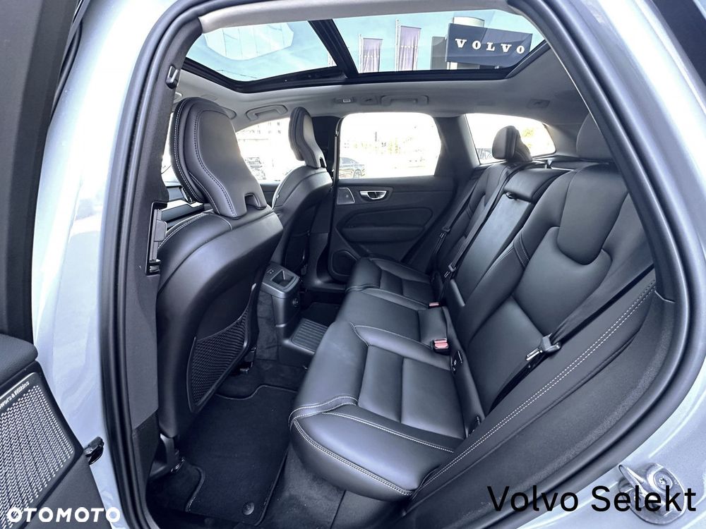 Volvo XC 60 - 30